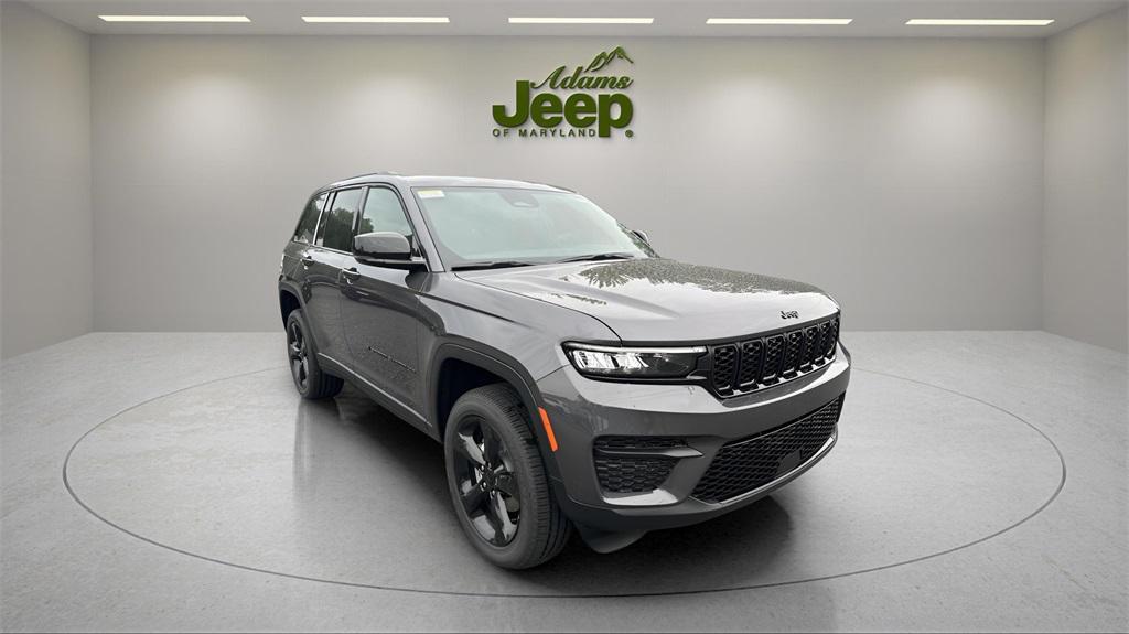 new 2025 Jeep Grand Cherokee car, priced at $35,152