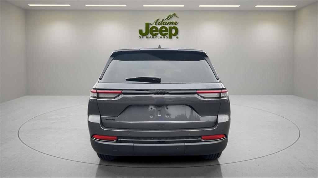 new 2025 Jeep Grand Cherokee car, priced at $35,152