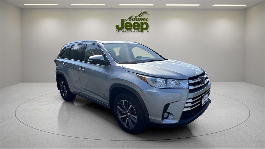 used 2018 Toyota Highlander car, priced at $23,485