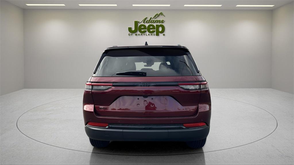 new 2025 Jeep Grand Cherokee car, priced at $33,721