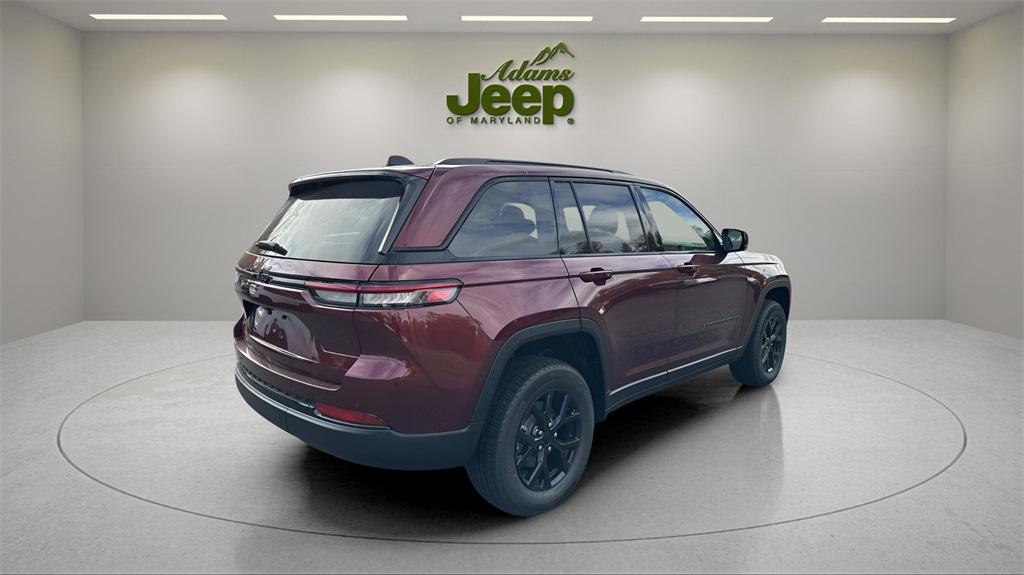 new 2025 Jeep Grand Cherokee car, priced at $33,721