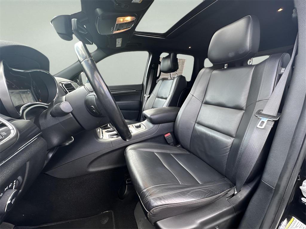 used 2021 Jeep Grand Cherokee car, priced at $27,423