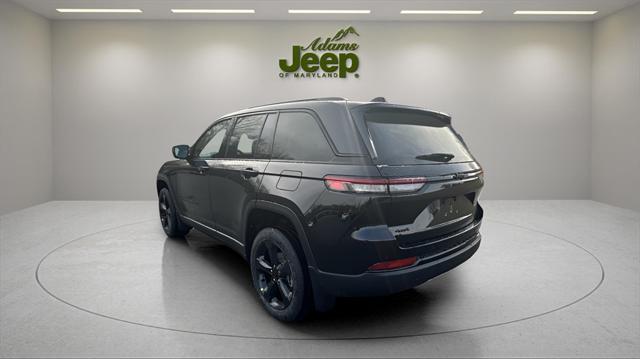 used 2025 Jeep Grand Cherokee car, priced at $40,900