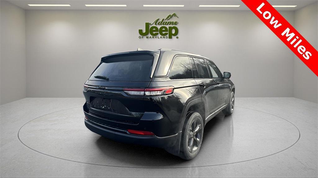 used 2025 Jeep Grand Cherokee car, priced at $39,988