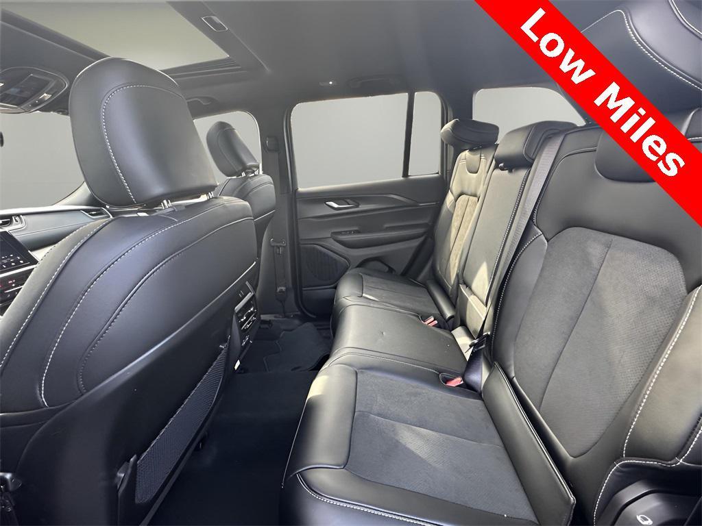 used 2025 Jeep Grand Cherokee car, priced at $39,988