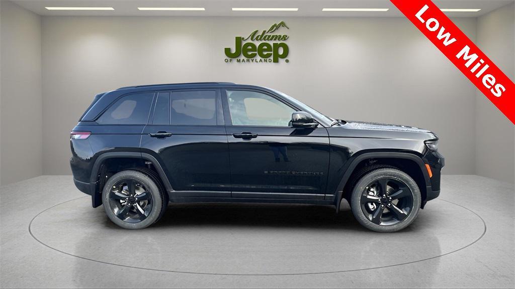 used 2025 Jeep Grand Cherokee car, priced at $39,988