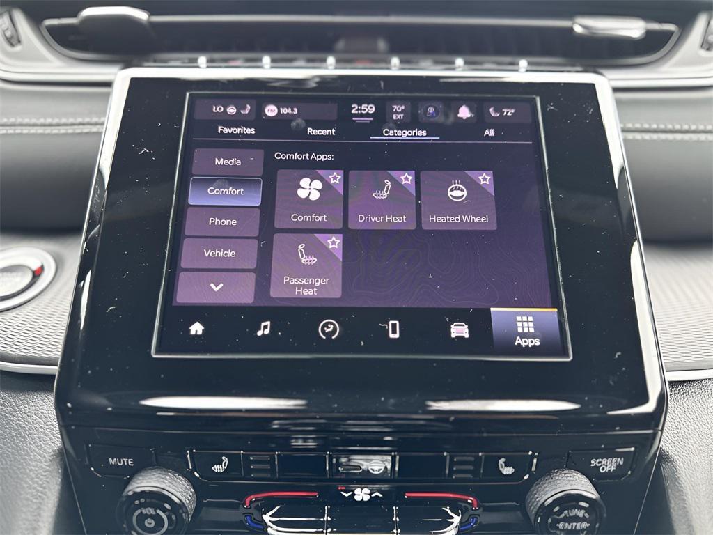 new 2025 Jeep Grand Cherokee car, priced at $40,995