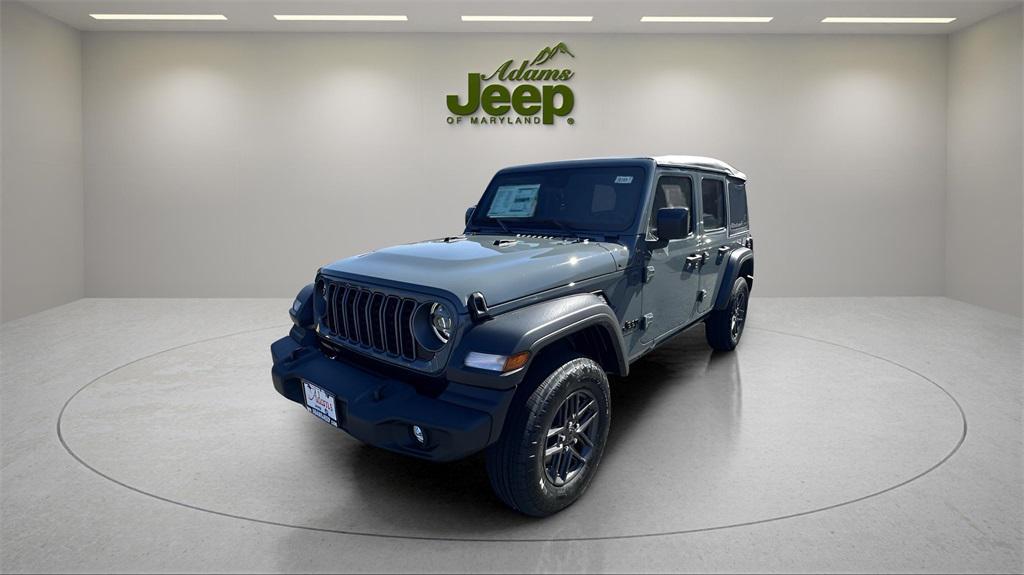 new 2025 Jeep Wrangler car, priced at $45,485
