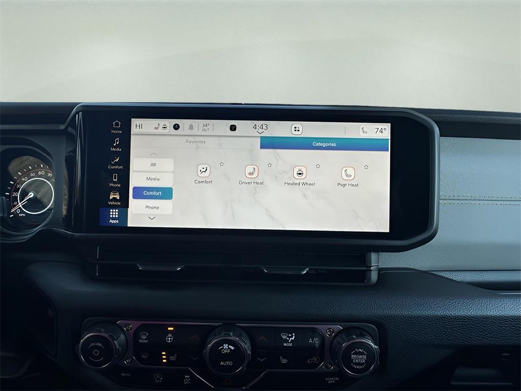 new 2025 Jeep Wrangler car, priced at $45,485