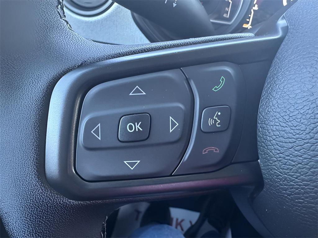 new 2025 Jeep Wrangler car, priced at $45,485