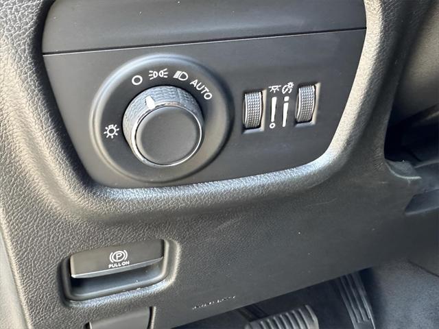 used 2022 Jeep Grand Cherokee L car, priced at $32,885