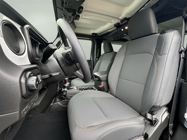 new 2025 Jeep Wrangler car, priced at $36,383