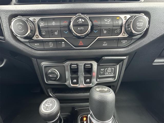 new 2025 Jeep Wrangler car, priced at $36,383