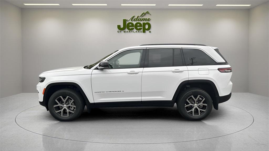 new 2025 Jeep Grand Cherokee car, priced at $35,897