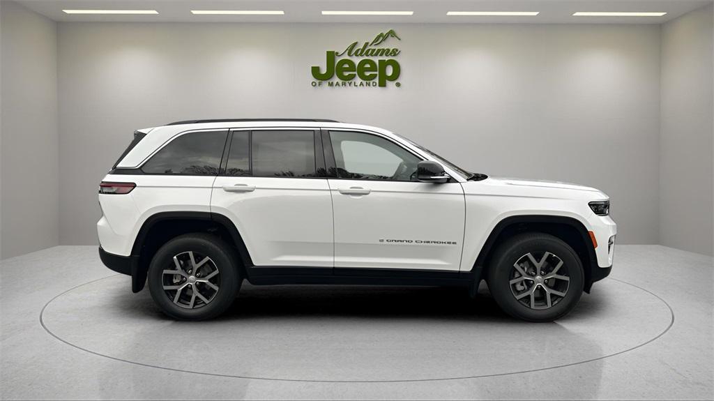 new 2025 Jeep Grand Cherokee car, priced at $35,897