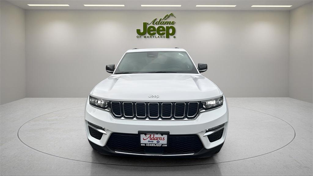 new 2025 Jeep Grand Cherokee car, priced at $35,897