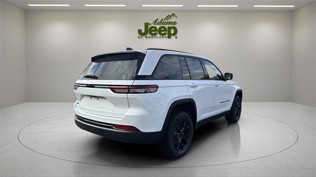 new 2025 Jeep Grand Cherokee car, priced at $33,703