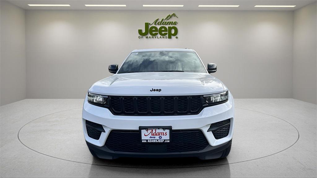 new 2025 Jeep Grand Cherokee car, priced at $33,703