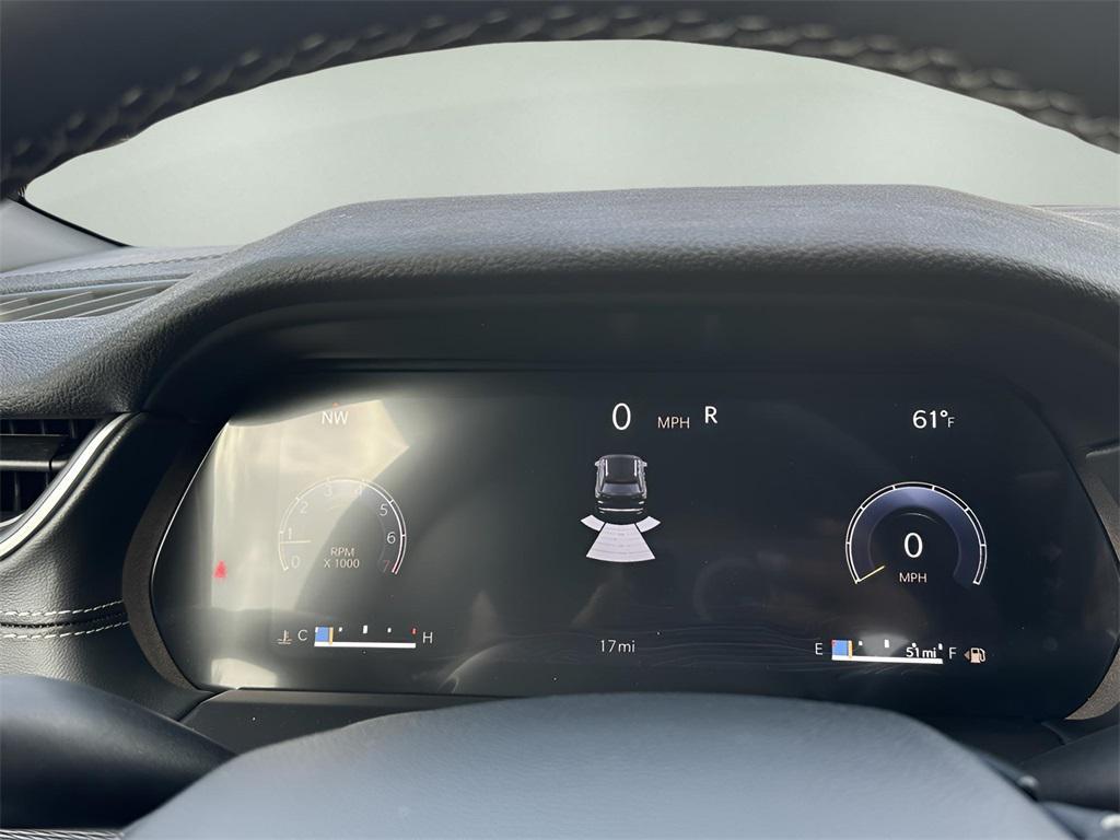 new 2025 Jeep Grand Cherokee car, priced at $33,703