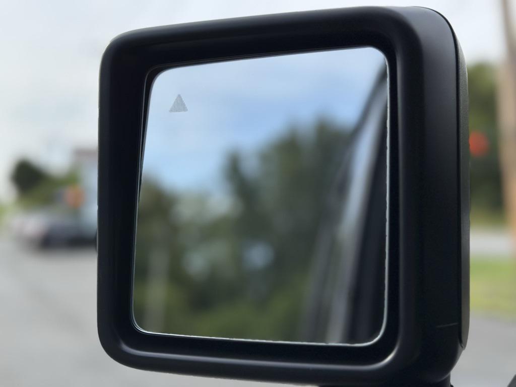 new 2025 Jeep Wrangler car, priced at $47,485