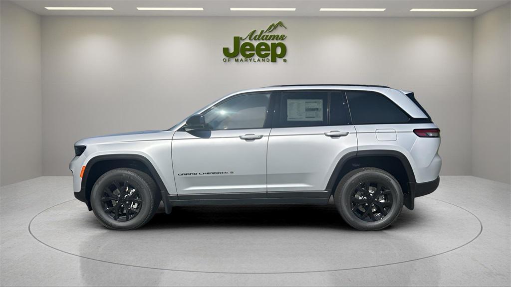 new 2025 Jeep Grand Cherokee car, priced at $34,091