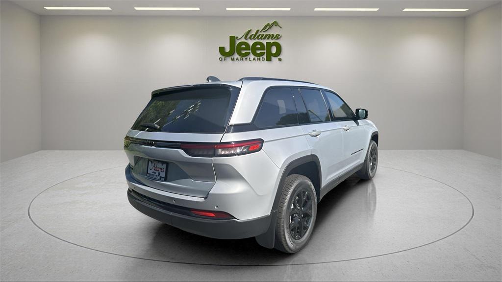 new 2025 Jeep Grand Cherokee car, priced at $34,091
