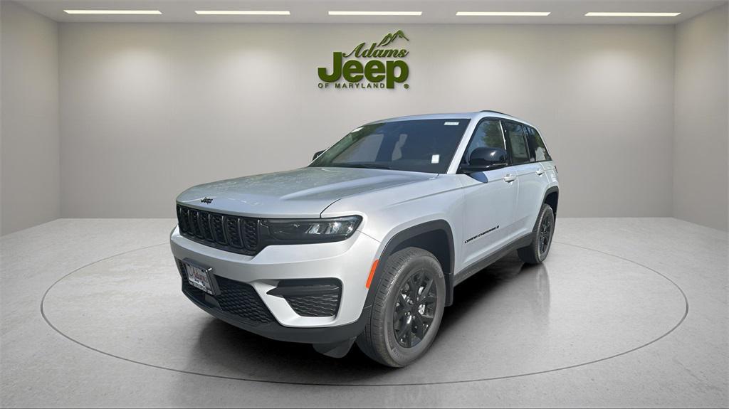 new 2025 Jeep Grand Cherokee car, priced at $34,091