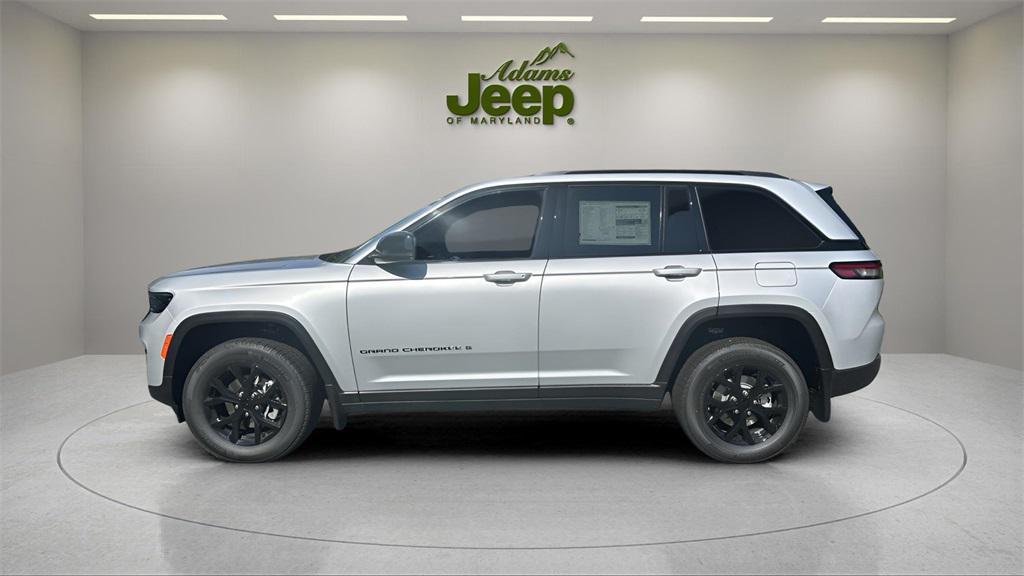 new 2025 Jeep Grand Cherokee car, priced at $34,091