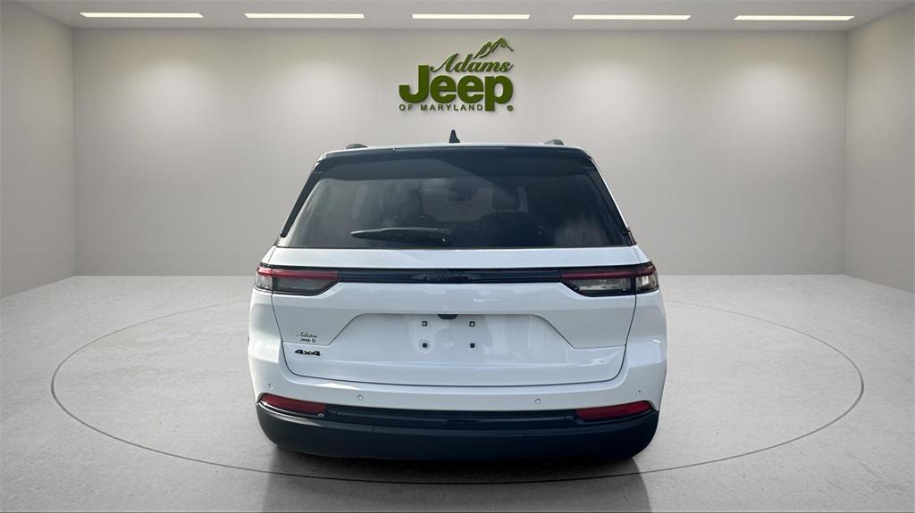 new 2025 Jeep Grand Cherokee car, priced at $35,503