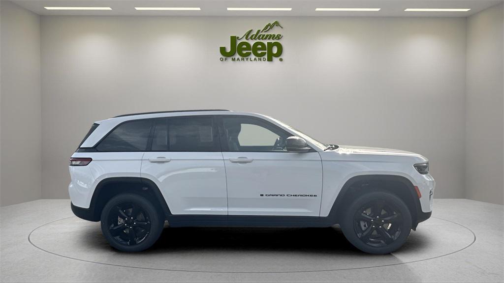 new 2025 Jeep Grand Cherokee car, priced at $35,503