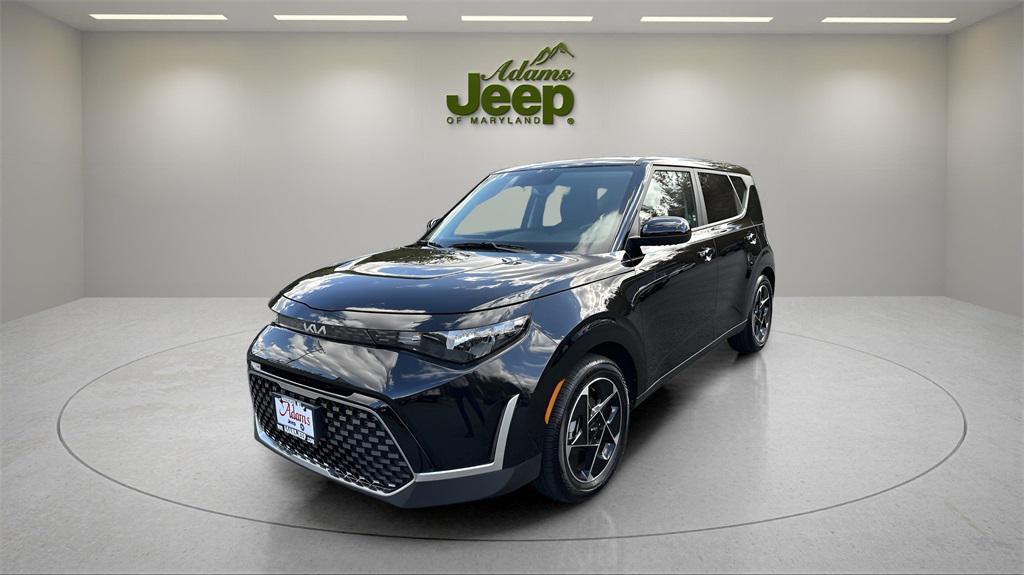 used 2025 Kia Soul car, priced at $24,998