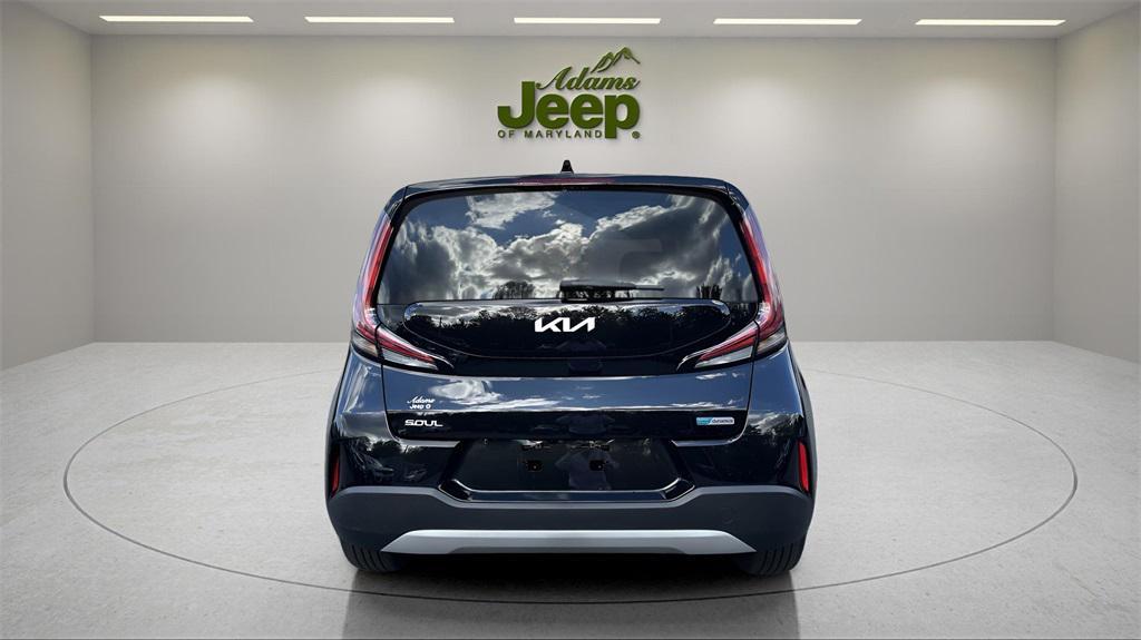 used 2025 Kia Soul car, priced at $24,998