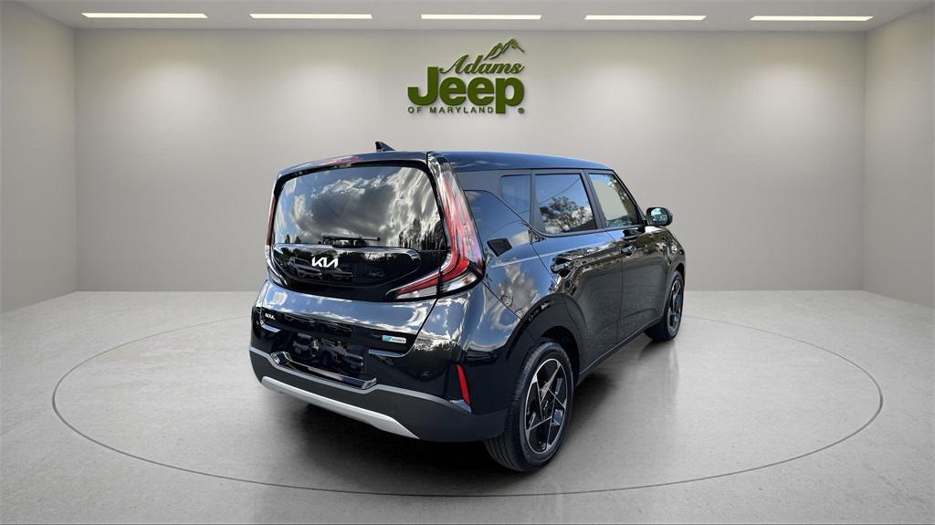 used 2025 Kia Soul car, priced at $24,998