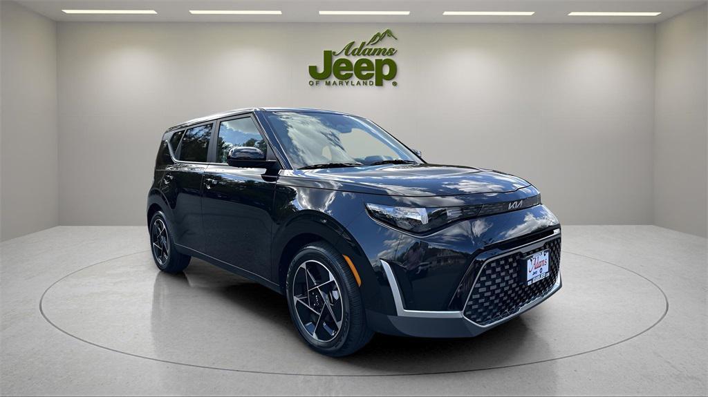 used 2025 Kia Soul car, priced at $24,998