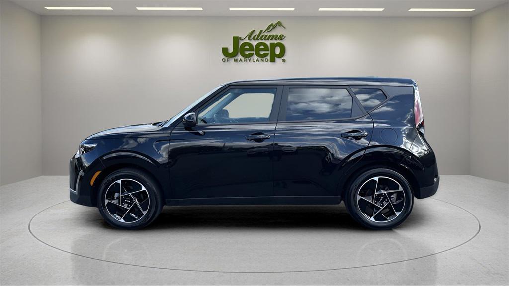 used 2025 Kia Soul car, priced at $24,998