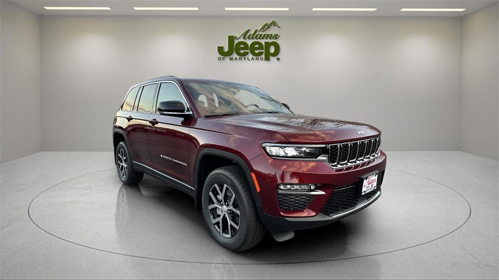 new 2025 Jeep Grand Cherokee car, priced at $38,960