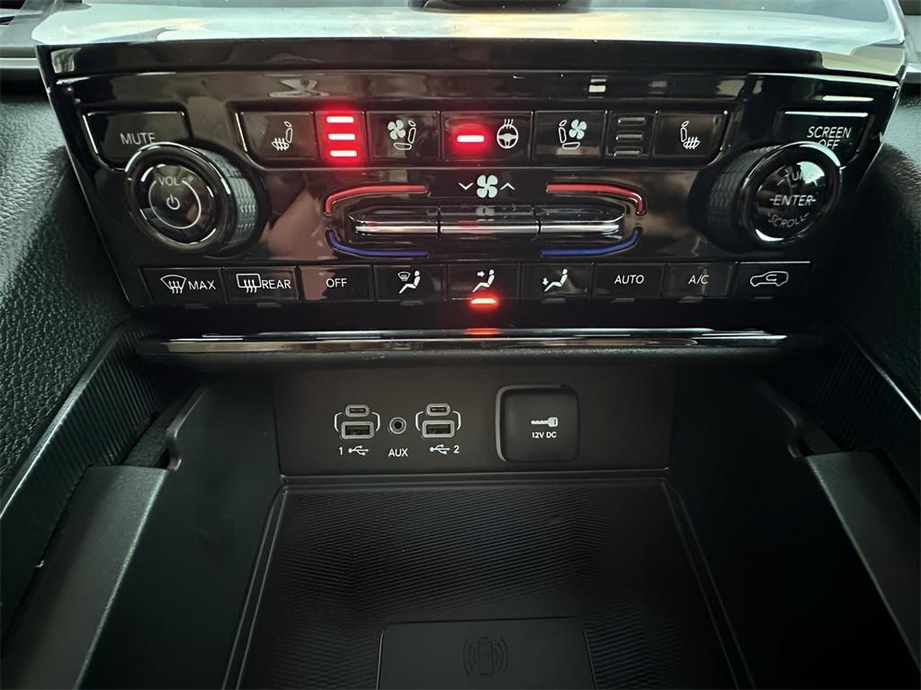 new 2025 Jeep Grand Cherokee car, priced at $38,960