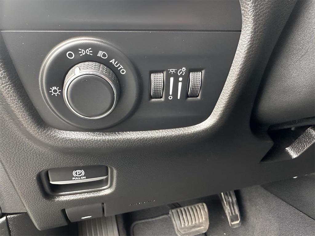 used 2022 Jeep Grand Cherokee L car, priced at $28,988
