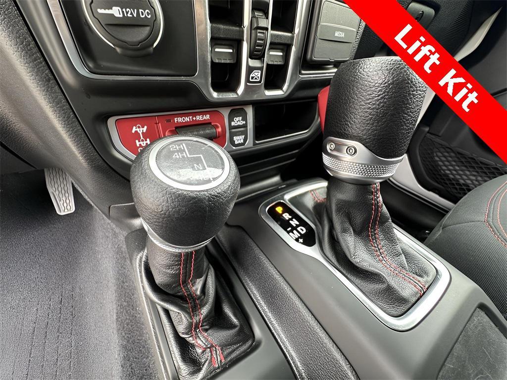 used 2022 Jeep Gladiator car, priced at $35,198