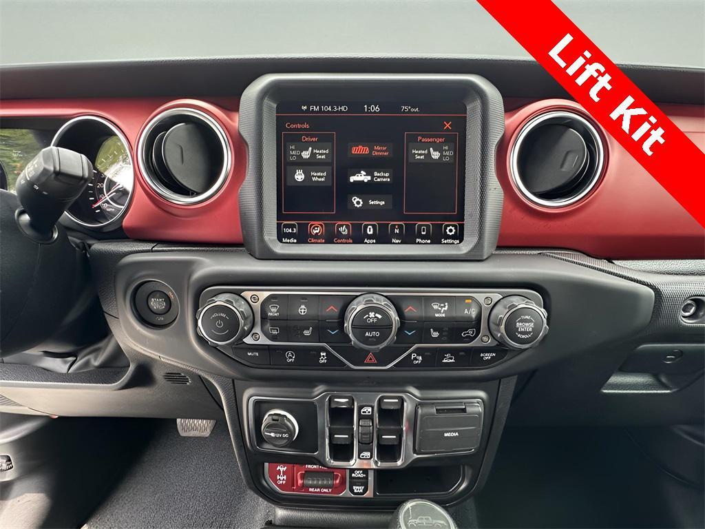 used 2022 Jeep Gladiator car, priced at $35,198