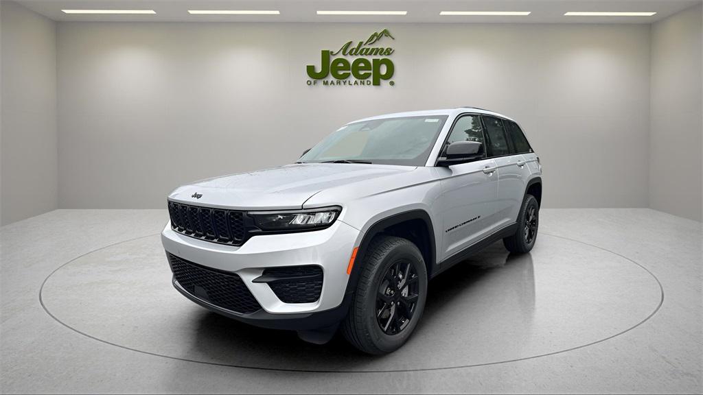 new 2025 Jeep Grand Cherokee car, priced at $44,480