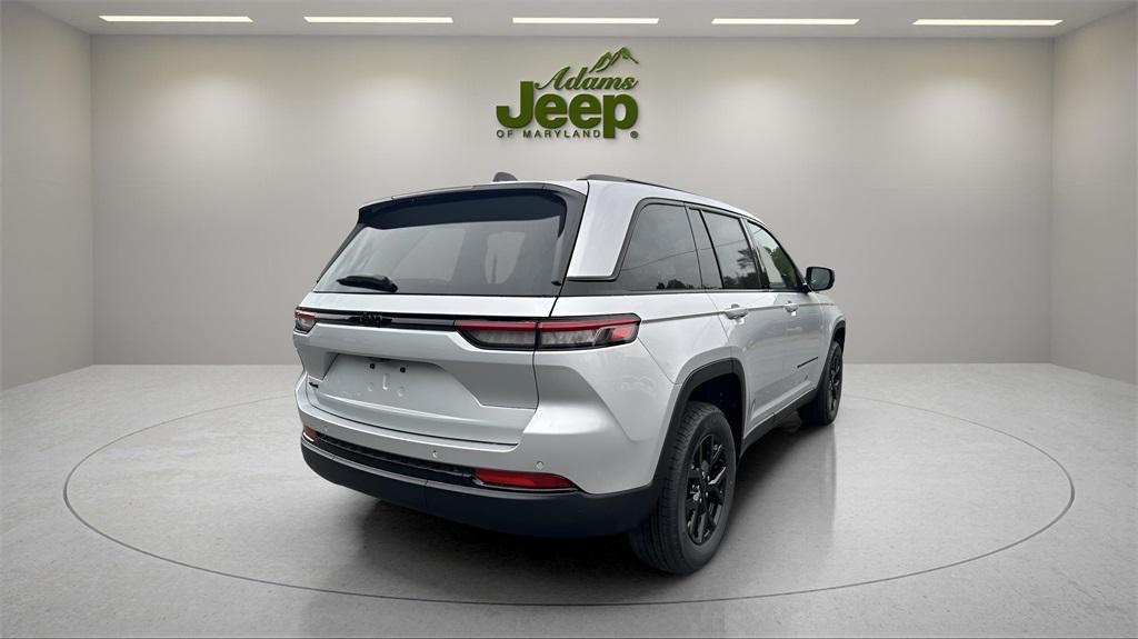 new 2025 Jeep Grand Cherokee car, priced at $44,480