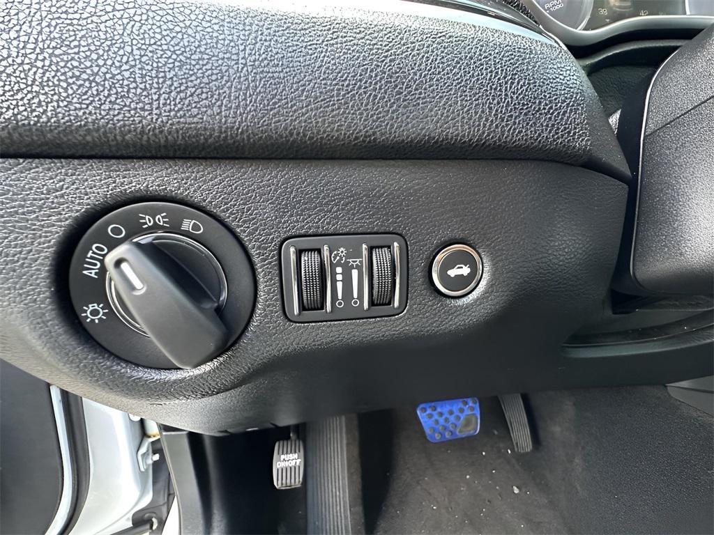 used 2019 Chrysler 300 car, priced at $18,988