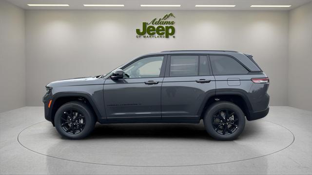 new 2025 Jeep Grand Cherokee car, priced at $47,155