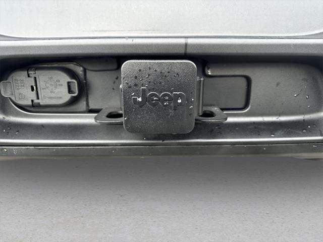 used 2017 Jeep Cherokee car, priced at $11,888