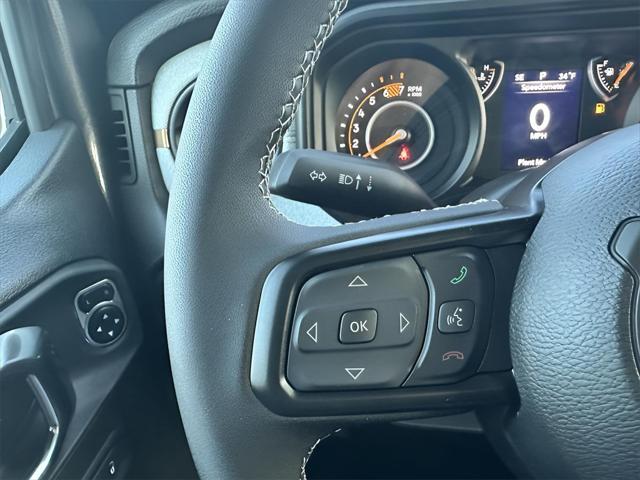 new 2025 Jeep Wrangler car, priced at $50,576