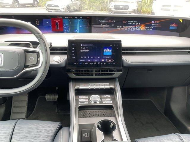 new 2025 Lincoln Nautilus car, priced at $69,660