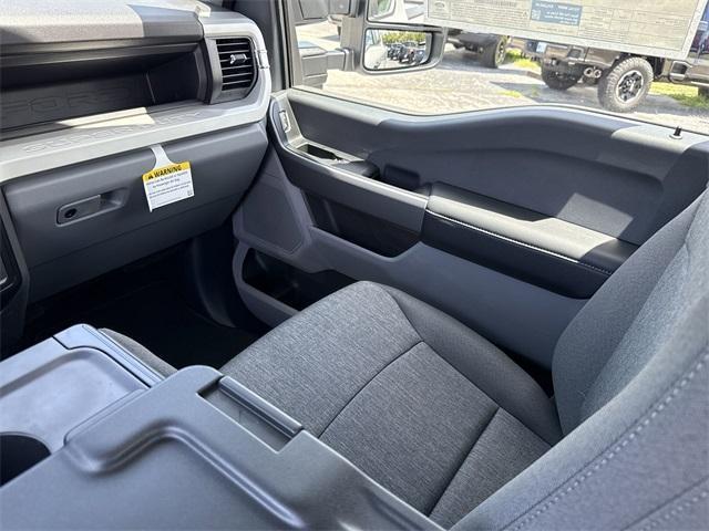 new 2025 Ford F-350 car, priced at $70,825