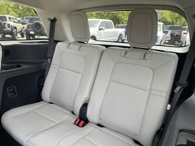 new 2025 Lincoln Aviator car, priced at $62,340