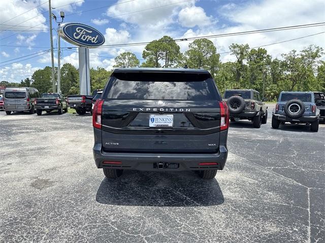 new 2025 Ford Expedition Max car, priced at $75,425